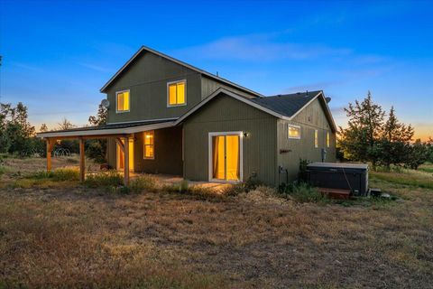Tiny photo for 9444 SW Copper Road, Powell Butte, OR 97753 (MLS # 220215483)