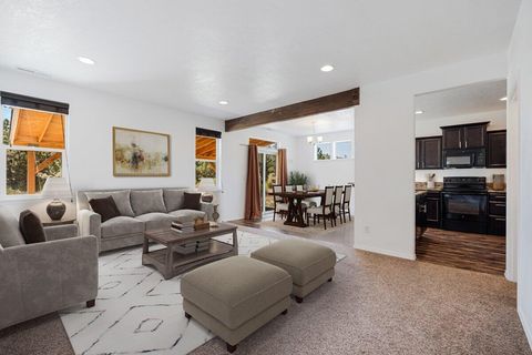 Tiny photo for 9444 SW Copper Road, Powell Butte, OR 97753 (MLS # 220215483)