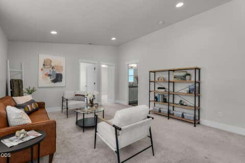 Tiny photo for 3726 NE Petrosa Avenue, Bend, OR 97701 (MLS # 220226821)
