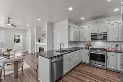 Tiny photo for 3726 NE Petrosa Avenue, Bend, OR 97701 (MLS # 220226821)