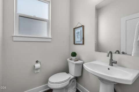 Tiny photo for 3726 NE Petrosa Avenue, Bend, OR 97701 (MLS # 220226821)