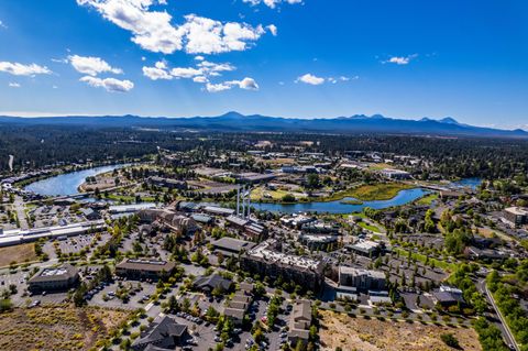 Tiny photo for 363 Bluff Drive #402, Bend, OR 97702 (MLS # 220213902)