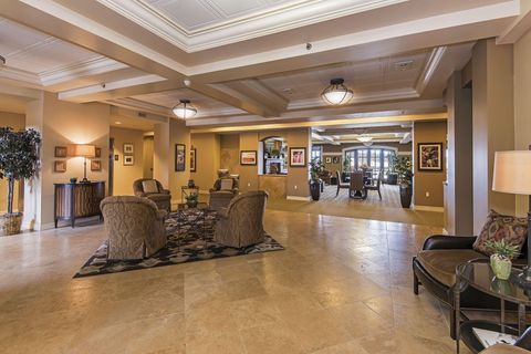 Tiny photo for 363 Bluff Drive #402, Bend, OR 97702 (MLS # 220213902)