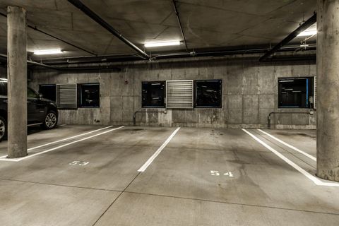 Tiny photo for 363 Bluff Drive #402, Bend, OR 97702 (MLS # 220213902)