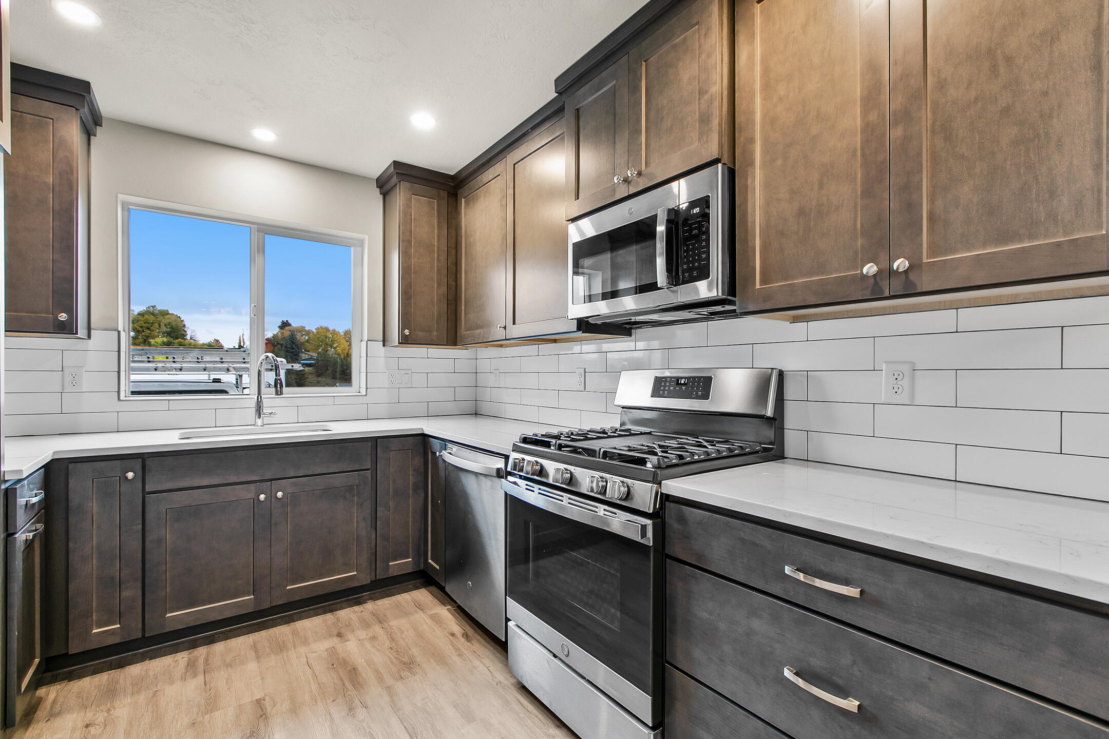 Stoneridge Terrace - Residential