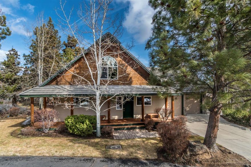 This River's Edge home feels like a tranquil oasis next to the Deschutes River and wide open natural landscaping. The great-room floor plan has vaulted ceilings, chef's kitchen, and main level master. Recent updates include new hardwoods, slab counters in the kitchen, stainless appliances, ceiling fans & new paint throughout. 2nd bedroom & loft up. Watch wildlife pass by from the secluded hot tub on the back porch or sip your morning coffee on the wrap-around front deck. Only minutes from Downtown Bend!