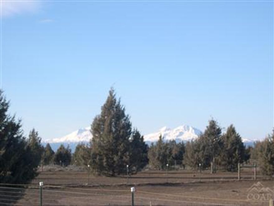 5.3 acres near the entrance of the Ranch and the golf course. Beautiful Mountain and Smith Rock Views. Nice flat land for horses, and a perfect building site for your dream home. Come enjoy all the amenities the Ranch has to offer.