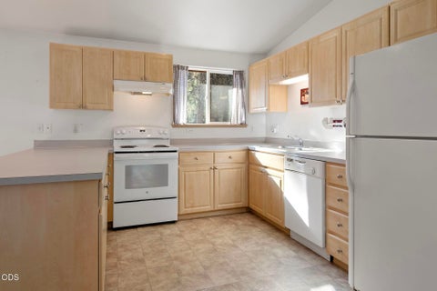 Tiny photo for 52971 Walker Way, La Pine, OR 97739 (MLS # 220230166)