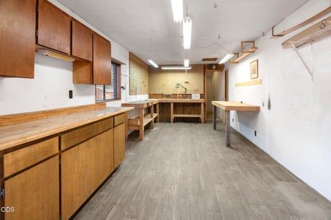 Tiny photo for 52971 Walker Way, La Pine, OR 97739 (MLS # 220230166)