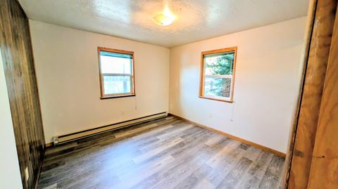 Tiny photo for 32550 Rivers Drive, Chiloquin, OR 97624 (MLS # 220215380)