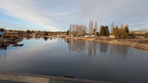 Tiny photo for 32550 Rivers Drive, Chiloquin, OR 97624 (MLS # 220215380)