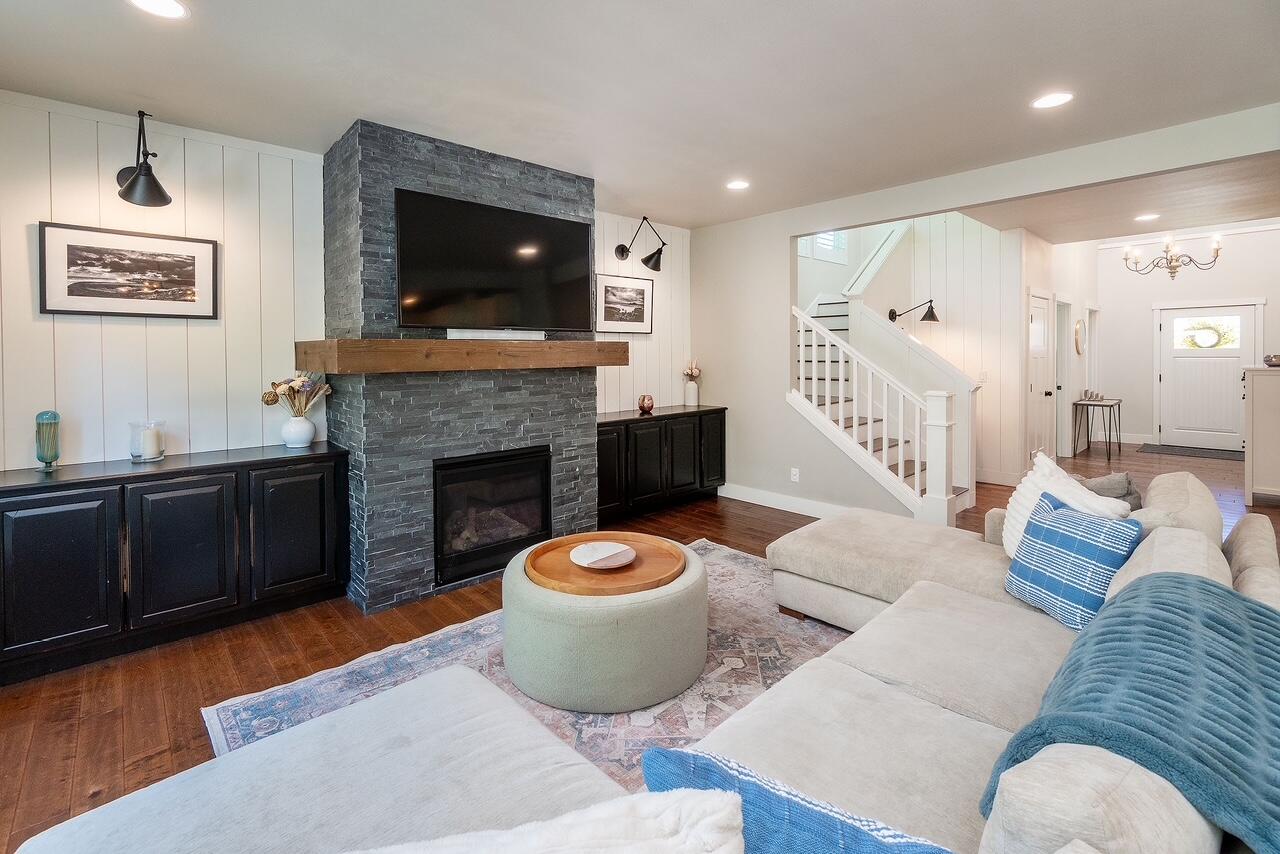 Farmington Reserve - Residential