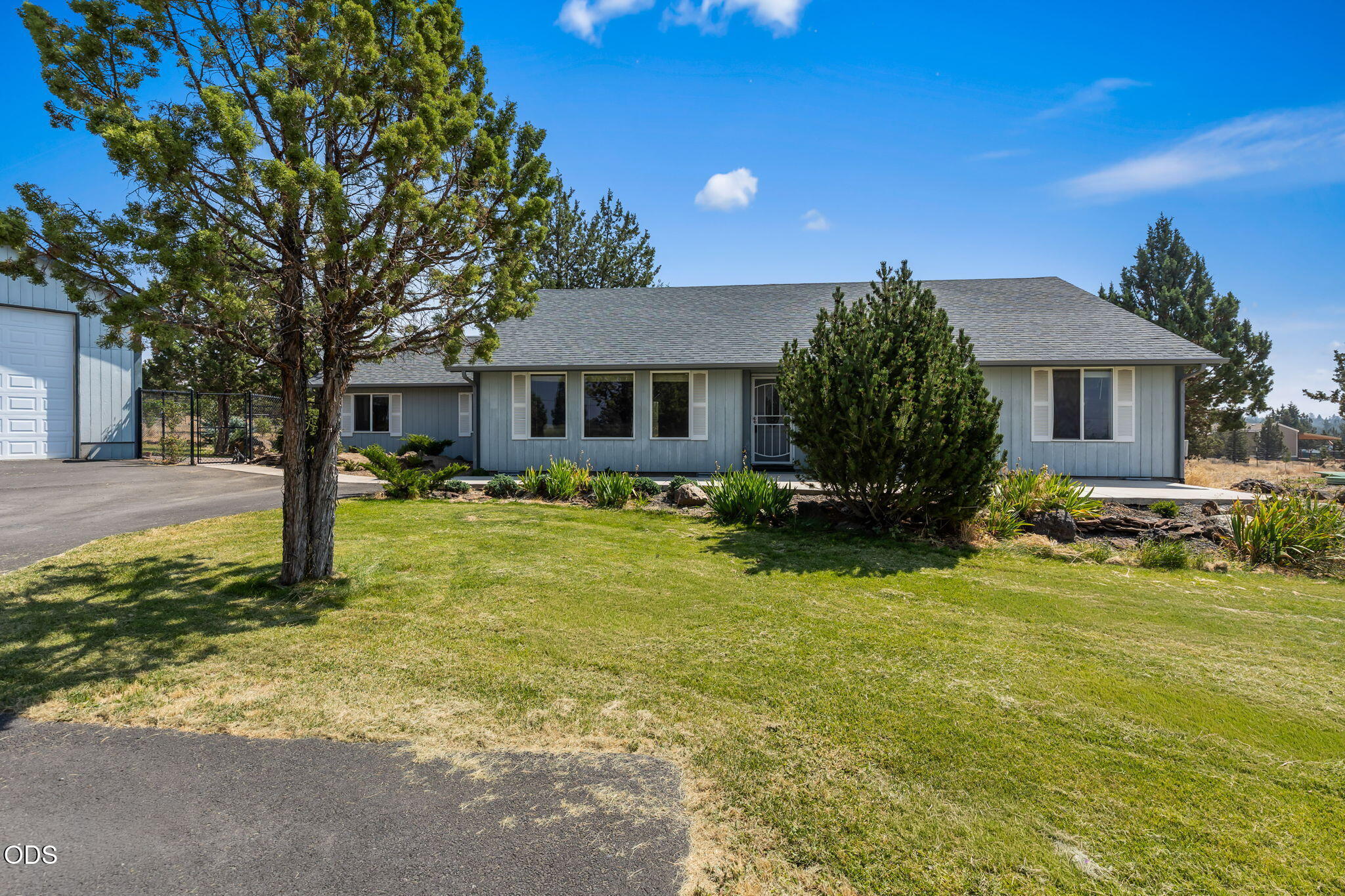 7502 SE Bluebird Lane