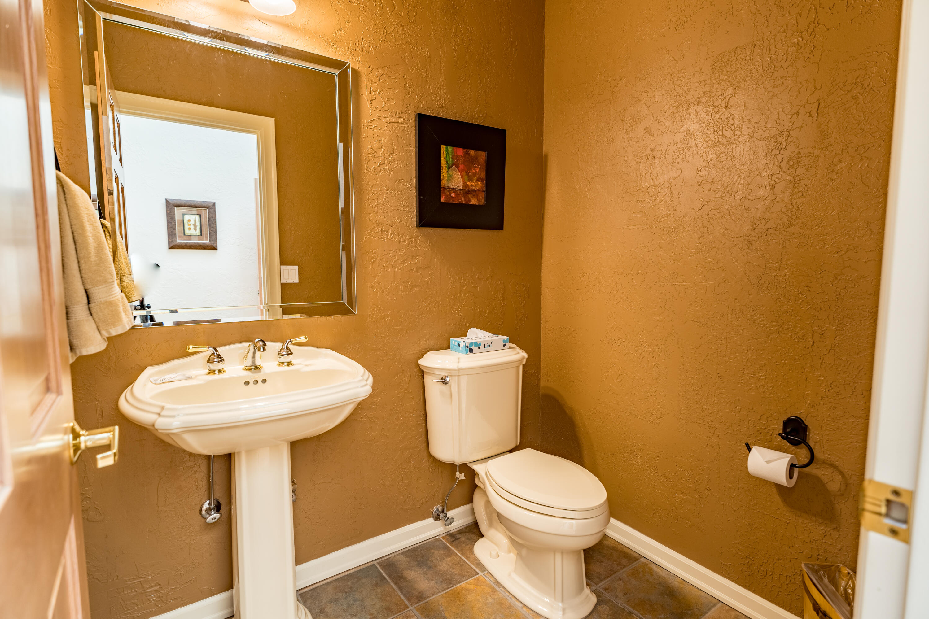 StoneTH - Residential