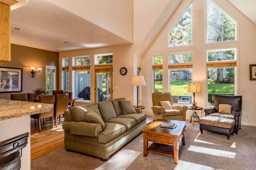 TH# 08-E -- 20% Deeded fractional ownership. (10 Weeks) Large beautifully decorated and furnished townhome. StoneRidge Townhomes-Sunriver has a clubhouse with a pool, workout room, Jacuzzi/hot tub, steam room and sauna. There are 2 tennis courts and bikes available. A professional management team is onsite to assist with any needs owners may have. This home is a rental option home and you can exchange weeks through RCI. Townhome was updated in March 2017 with new furnishings and slab granite counter tops. Beautiful!!
No Garage - 2 Spaces Assigned