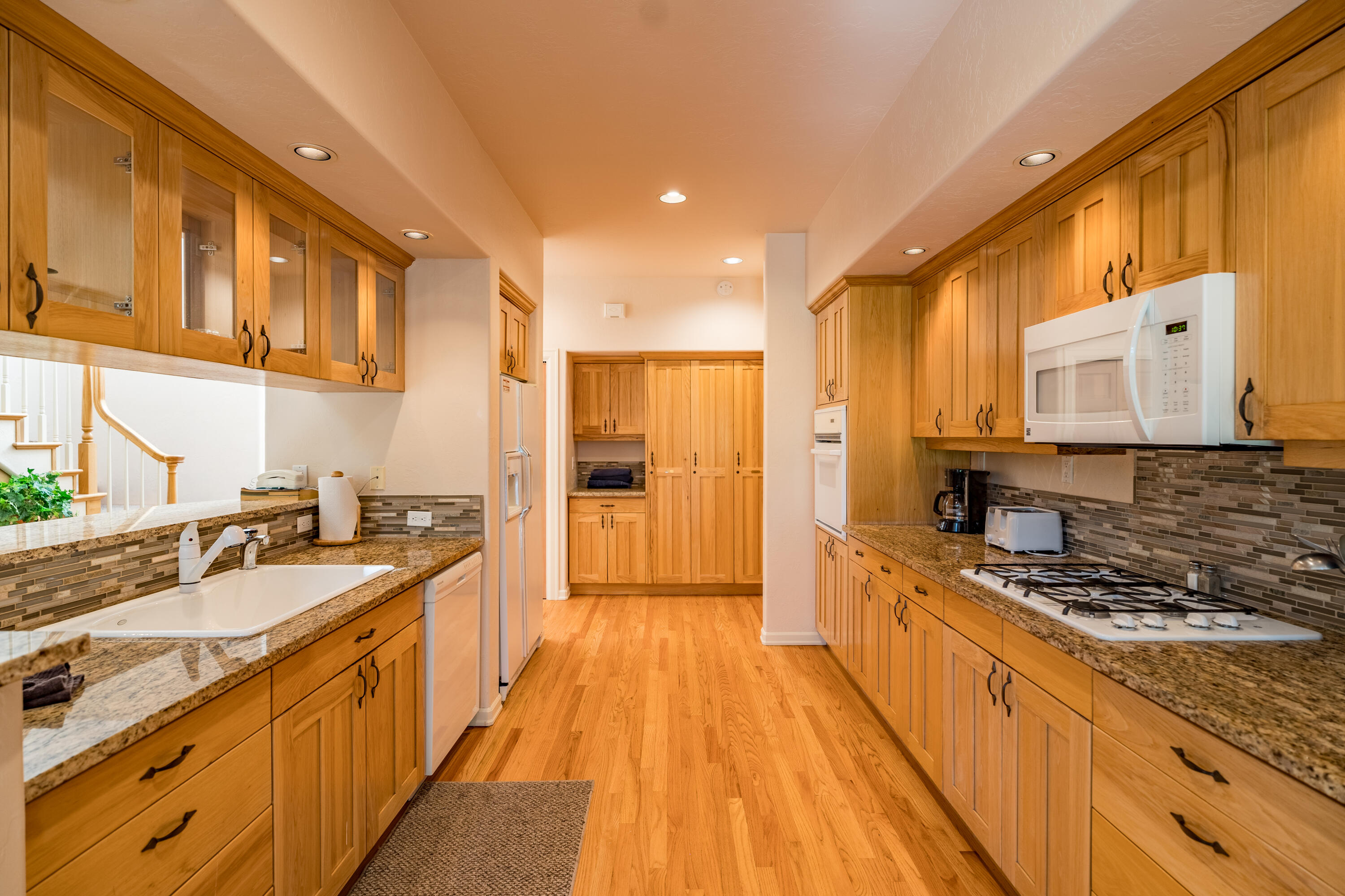 StoneTH - Residential