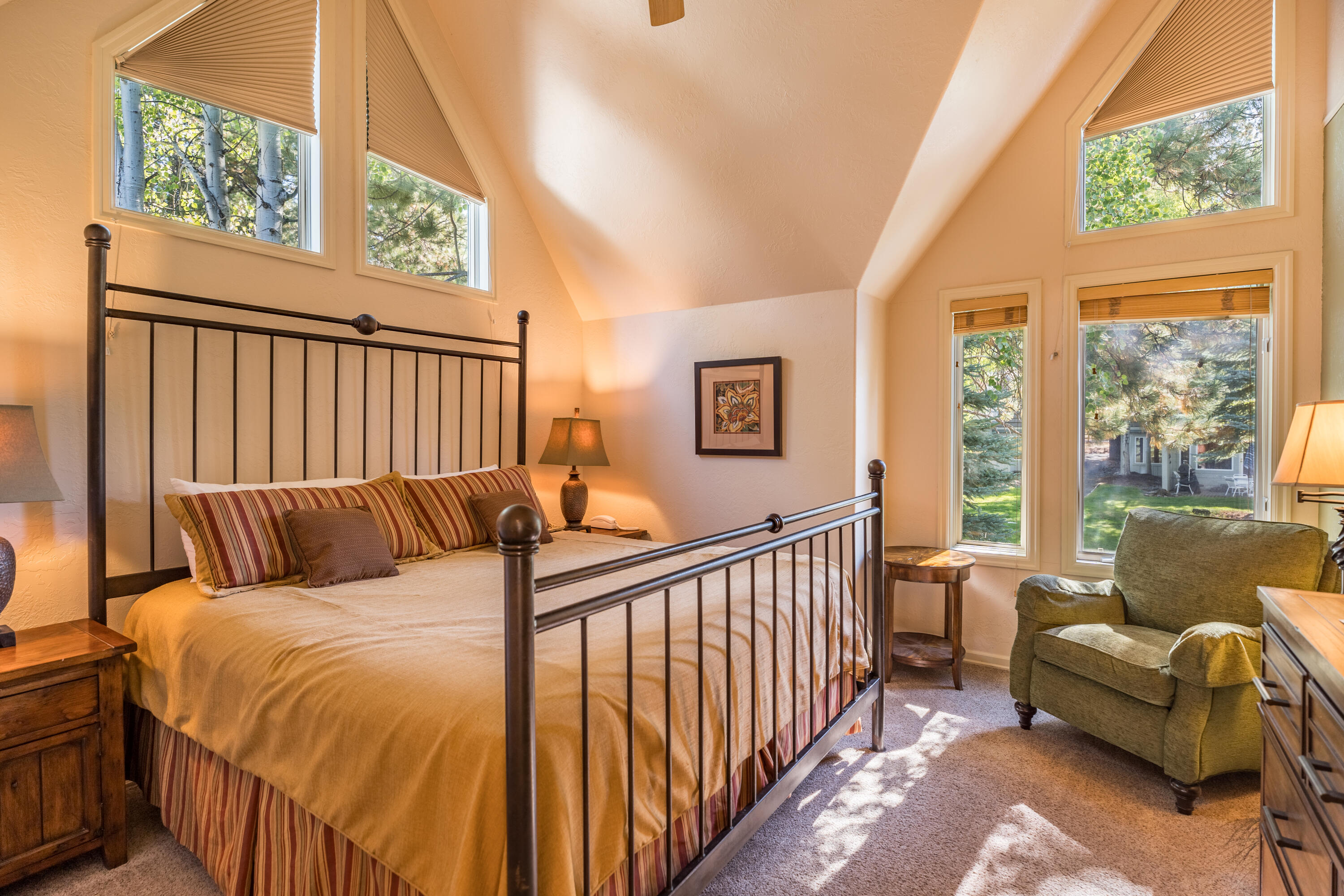 StoneTH - Residential