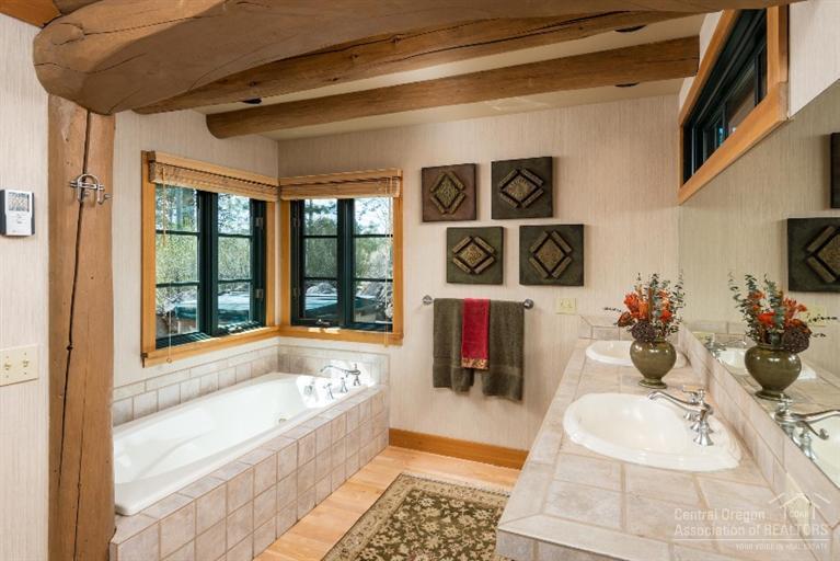 Vandevert Ranch - Residential