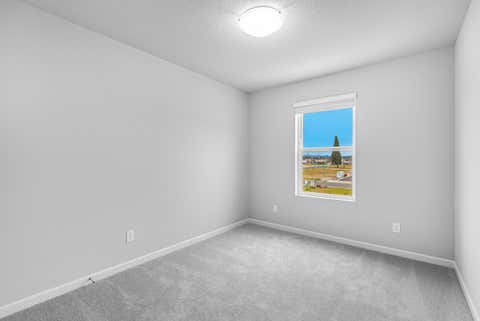 Tiny photo for 726 NW Varnish Place, Redmond, OR 97756 (MLS # 220226817)