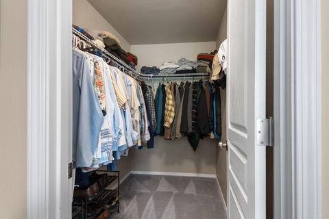 Tiny photo for 720 N Hindeman Street, Sisters, OR 97759 (MLS # 220217074)