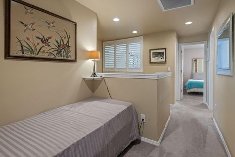 Tiny photo for 720 N Hindeman Street, Sisters, OR 97759 (MLS # 220217074)