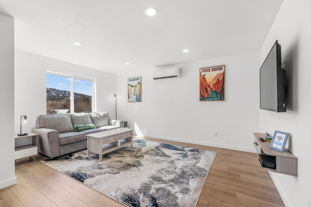 Klamath Falls -Buena Vista Addition - Residential