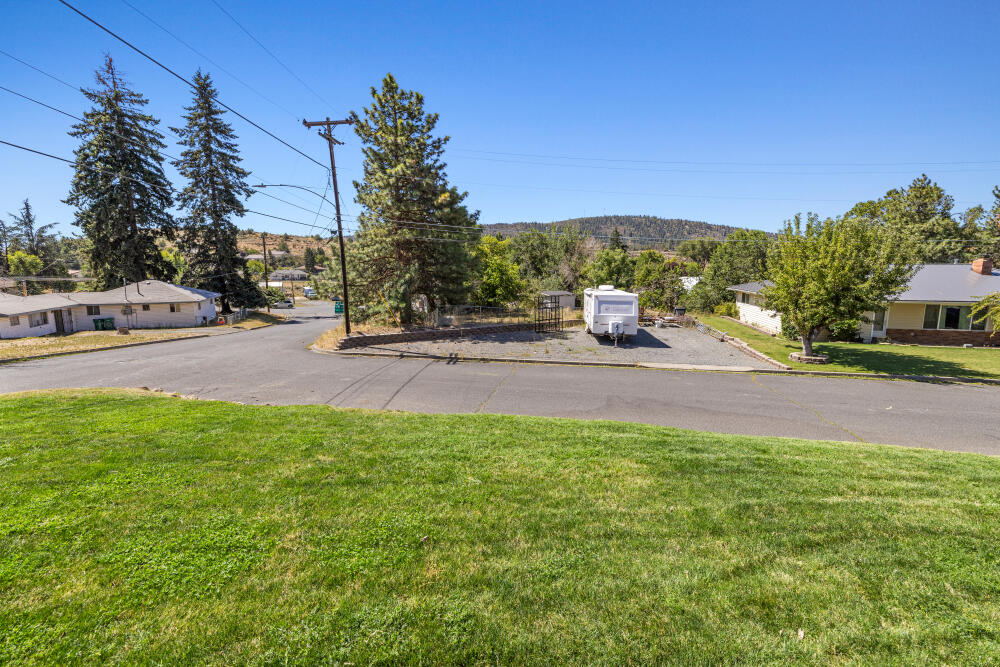 Klamath Falls -Buena Vista Addition - Residential