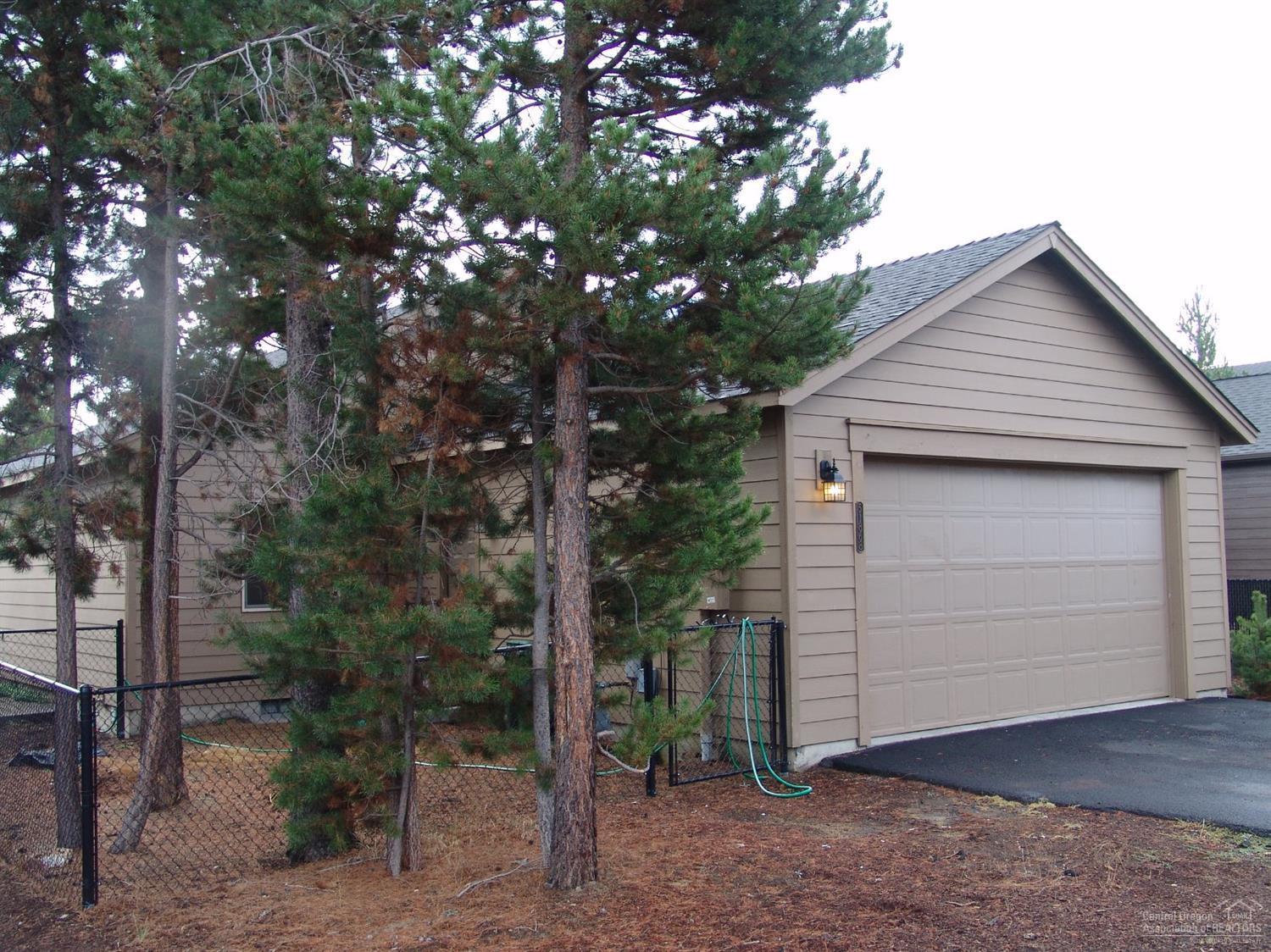 Crescent Creek - Residential