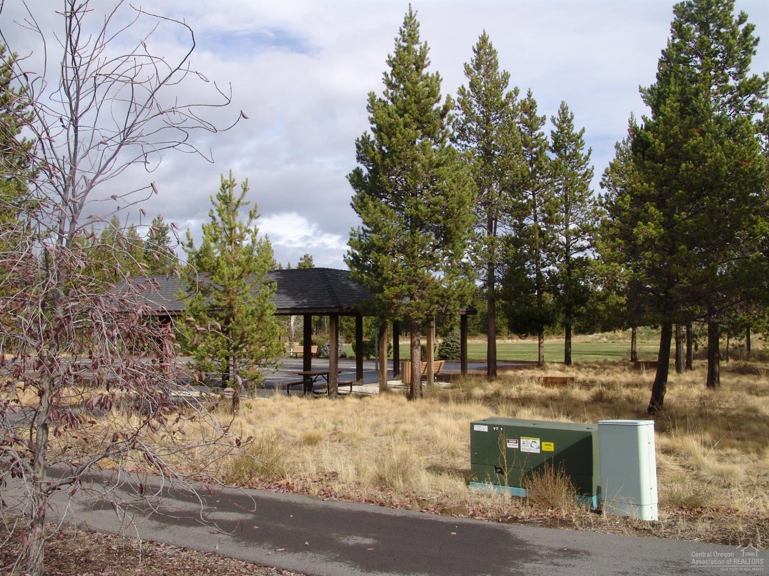 Crescent Creek - Residential