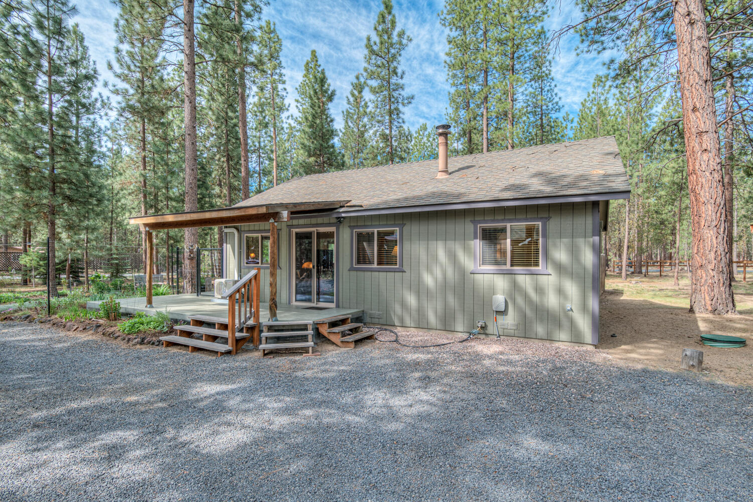 15357 Ponderosa Loop