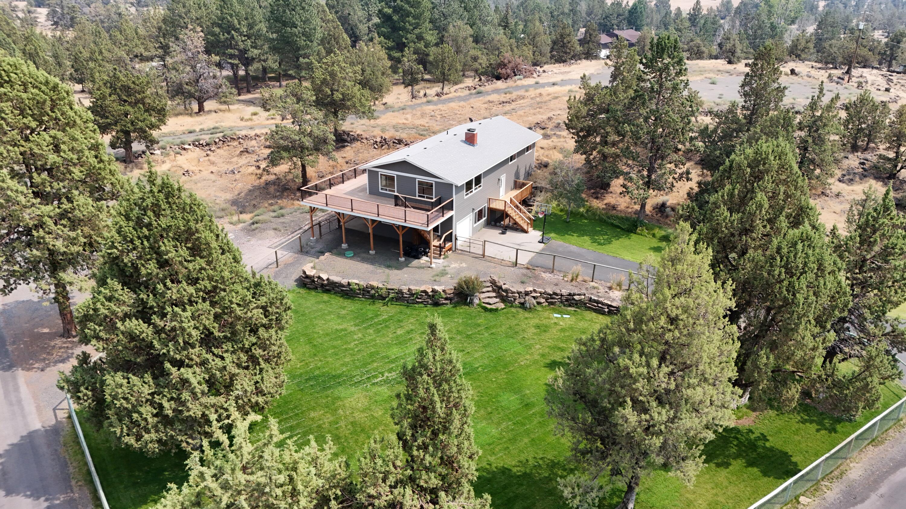 Howells Hilltop - Residential