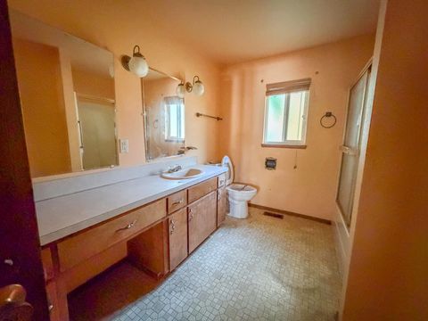 Tiny photo for 15972 Sunrise Boulevard, La Pine, OR 97739 (MLS # 220220692)