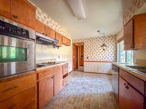 Tiny photo for 15972 Sunrise Boulevard, La Pine, OR 97739 (MLS # 220220692)