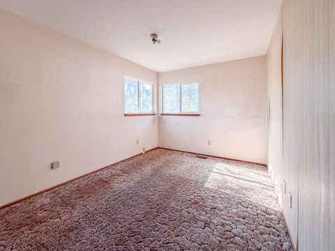 Tiny photo for 15972 Sunrise Boulevard, La Pine, OR 97739 (MLS # 220220692)