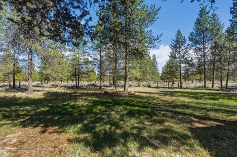 Tiny photo for 53130 Riverview Drive, La Pine, OR 97739 (MLS # 220219575)