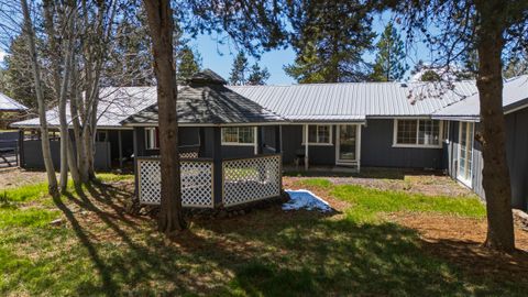Tiny photo for 53130 Riverview Drive, La Pine, OR 97739 (MLS # 220219575)