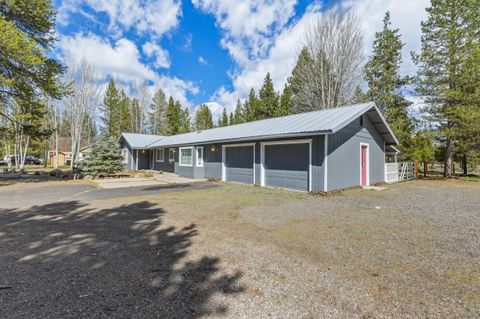 Tiny photo for 53130 Riverview Drive, La Pine, OR 97739 (MLS # 220219575)