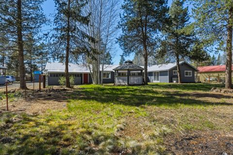 Tiny photo for 53130 Riverview Drive, La Pine, OR 97739 (MLS # 220219575)
