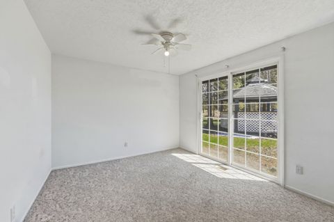 Tiny photo for 53130 Riverview Drive, La Pine, OR 97739 (MLS # 220219575)