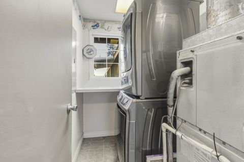 Tiny photo for 53130 Riverview Drive, La Pine, OR 97739 (MLS # 220219575)