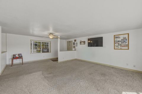 Tiny photo for 53130 Riverview Drive, La Pine, OR 97739 (MLS # 220219575)