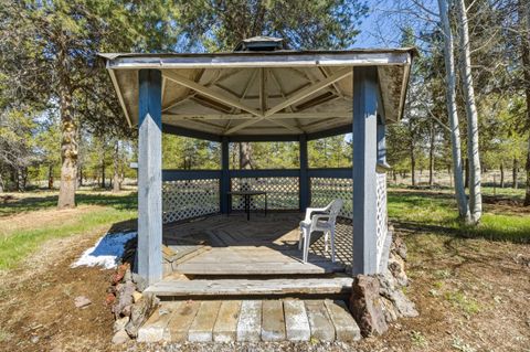 Tiny photo for 53130 Riverview Drive, La Pine, OR 97739 (MLS # 220219575)