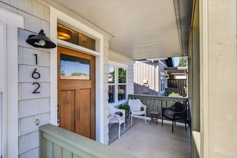 Tiny photo for 162 Mountain View Drive, Ashland, OR 97520 (MLS # 220221178)