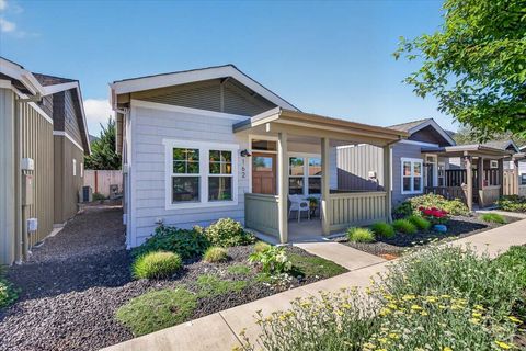 Tiny photo for 162 Mountain View Drive, Ashland, OR 97520 (MLS # 220221178)