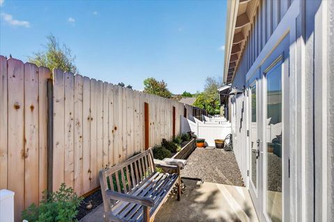 Tiny photo for 162 Mountain View Drive, Ashland, OR 97520 (MLS # 220221178)