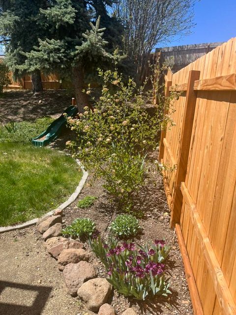 Tiny photo for 324 Mountain View Boulevard, Klamath Falls, OR 97601 (MLS # 220212505)