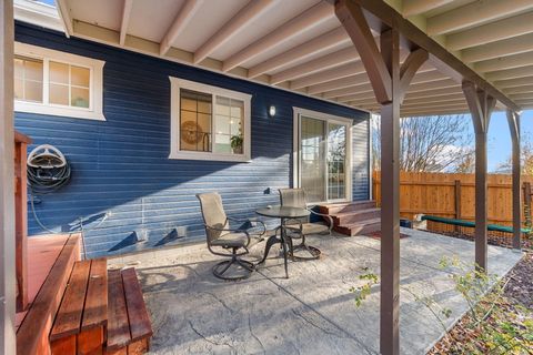 Tiny photo for 324 Mountain View Boulevard, Klamath Falls, OR 97601 (MLS # 220212505)