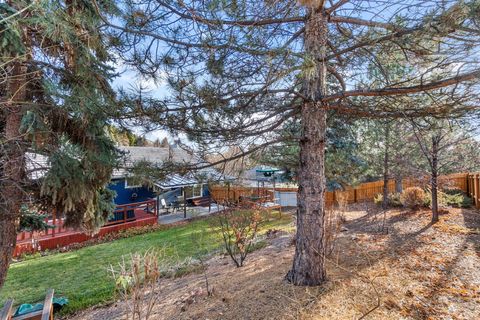 Tiny photo for 324 Mountain View Boulevard, Klamath Falls, OR 97601 (MLS # 220212505)