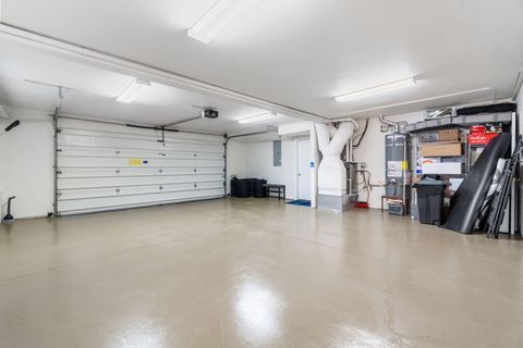 Tiny photo for 324 Mountain View Boulevard, Klamath Falls, OR 97601 (MLS # 220212505)