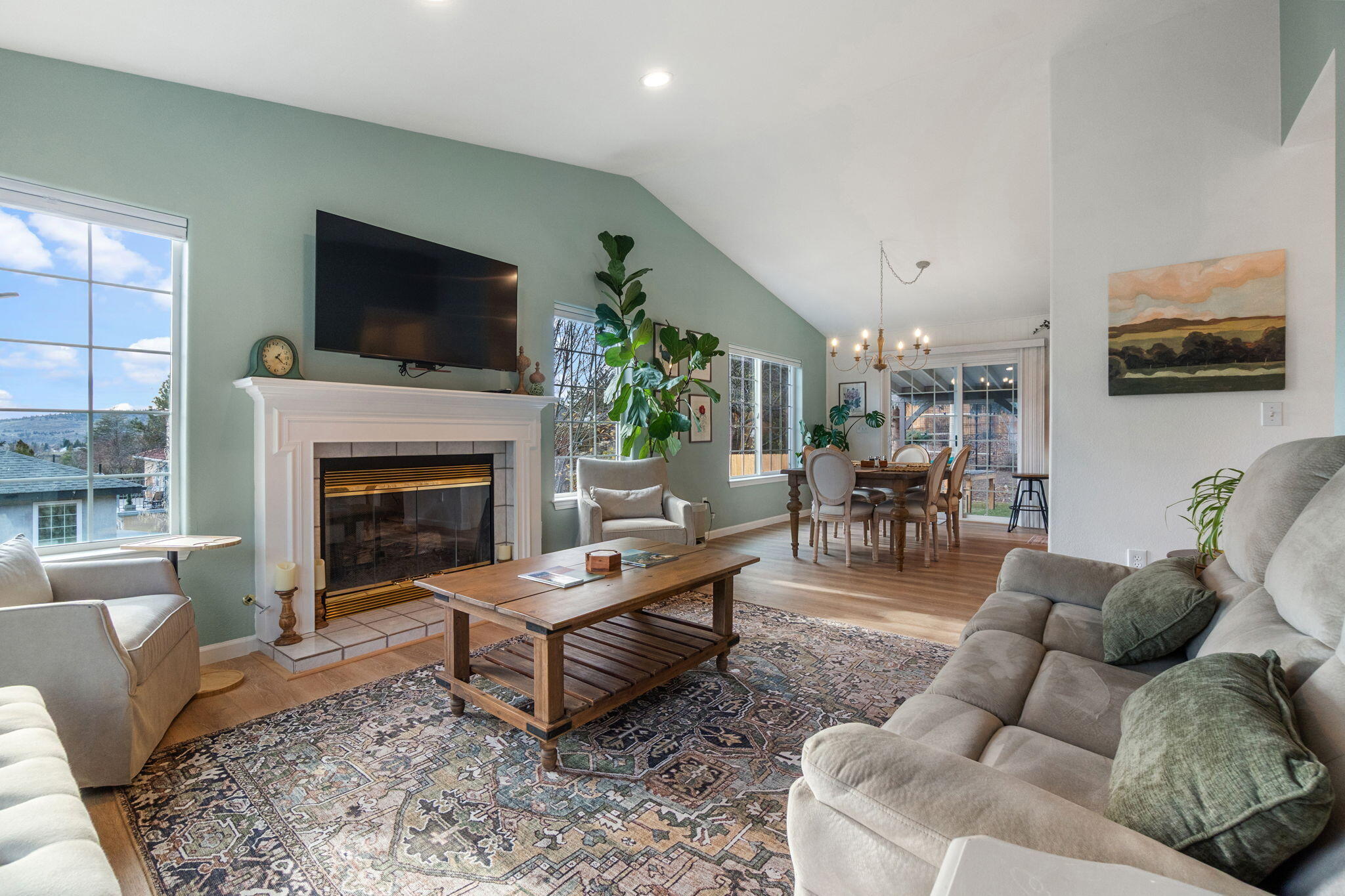 Klamath Falls -Nob Hill - Residential